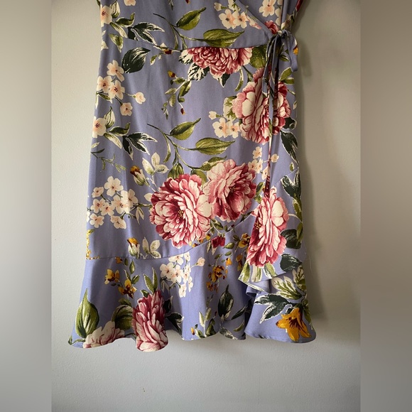 Xhilaration Floral Dress in Blue and Pink - Picture 2 of 6